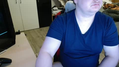 Snapshot of _kitsu_ chatting on 7, 5, 2026 _kitsu_ online show from 7, 5, 2026