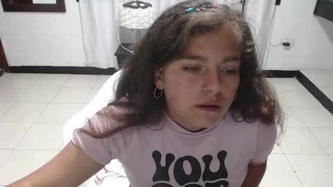 _kitten_1 online show from 21, 12, 2024