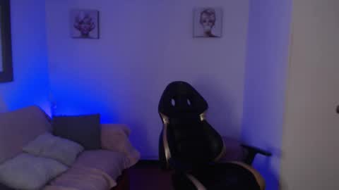 _kitten_1 online show from 22, 12, 2025