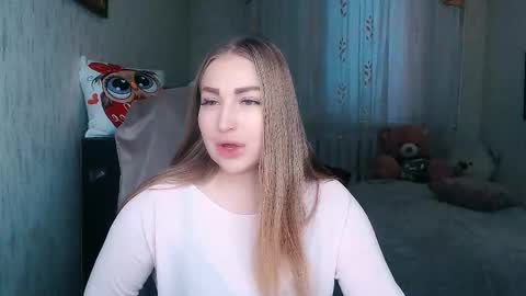 Snapshot of _kittyboo chatting on 5, 2, 2026 Aleksa online show from 5, 2, 2026