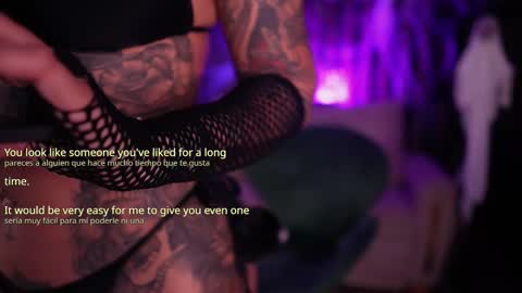   online show from 24, 10, 2025