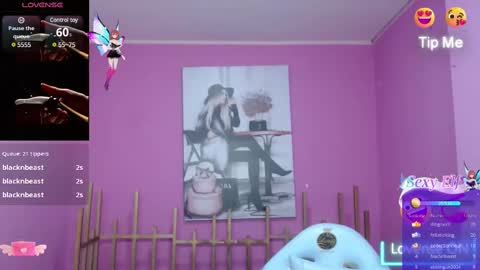 _kur0mi_ online show from 7, 2, 2025