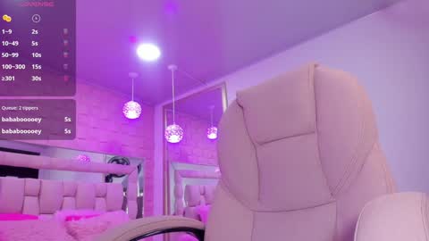 Laura online show from 22, 12, 2024