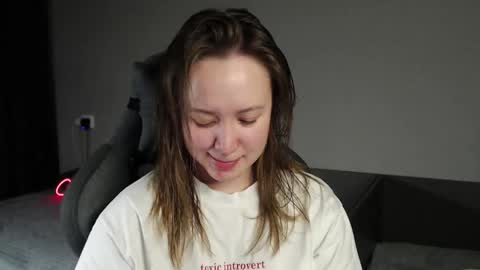 Snapshot of _lalune_ chatting on 29, 11, 2025 _lalune_ online show from 29, 11, 2025