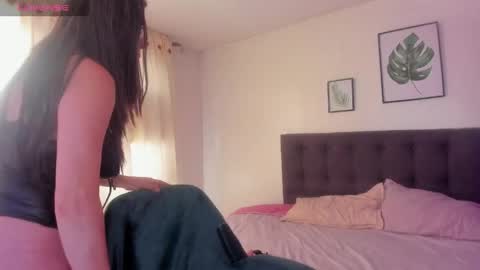 Snapshot of _lara1 chatting on 9, 5, 2026 paulina online show from 9, 5, 2026