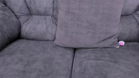     online show from 13, 1, 2025