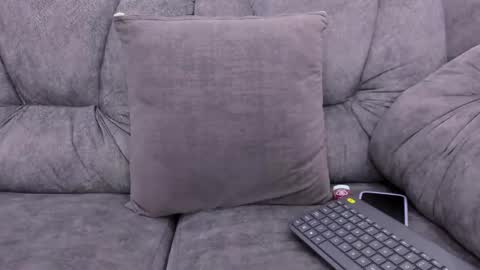     online show from 21, 1, 2025