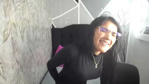 LAUREN online show from 2, 7, 2026