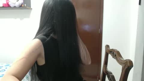 Lauren 3 online show from 14, 12, 2025