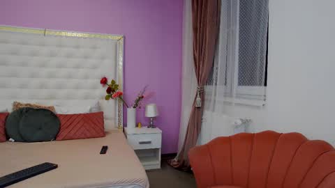 Lena Paul online show from 10, 2, 2025