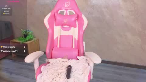 Snapshot of _lexii_pop chatting on 22, 6, 2026 Im Alis 3 online show from 22, 6, 2026