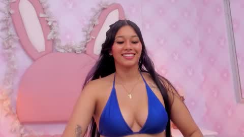  Lia Swan  online show from 22, 12, 2025