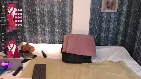 Ask me online show from 15, 6, 2026
