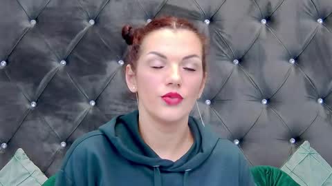 Lisa online show from 10, 2, 2025