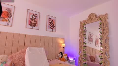 Snapshot of _lissana_scott chatting on 2, 12, 2024 Lissana online show from 2, 12, 2024