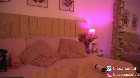 Snapshot of _lissana_scott chatting on 3, 2, 2025 Lissana online show from 3, 2, 2025
