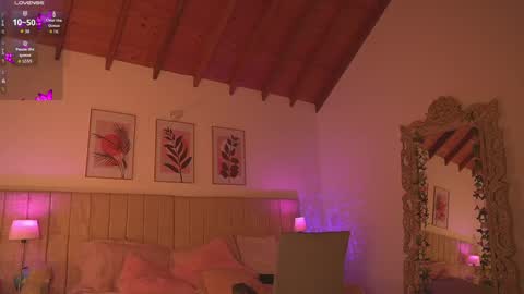 Lissana online show from 6, 10, 2025