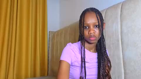 Littlevenus online show from 1, 12, 2025