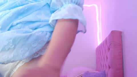 Sofia 3 online show from 6, 5, 2026