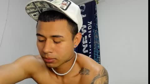 _logan_colton_ online show from 14, 12, 2025