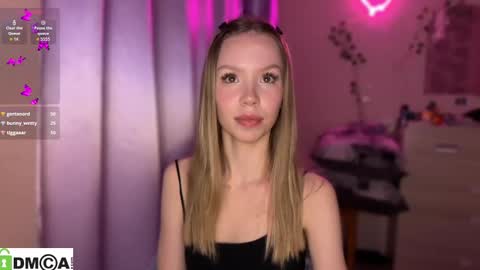 Snapshot of _love_me_again chatting on 24, 10, 2025 Katie online show from 24, 10, 2025