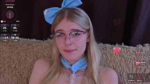 Monica online show from 15, 12, 2025