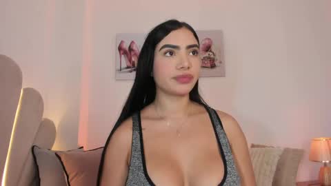 _luuciana_ online show from 13, 5, 2026