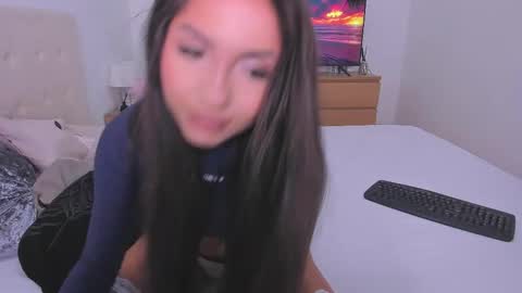 Lynna online show from 30, 11, 2025