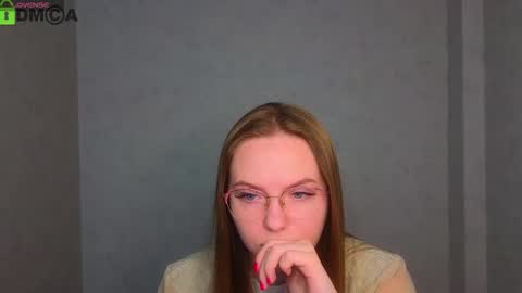 Welcome guys  Pleasure to see you all here  My name is Lysafeta and MichaelaTip menu is active Private is open  online show from 3, 3, 2026