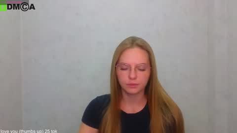 Welcome guys  Pleasure to see you all here  My name is Lysafeta and MichaelaTip menu is active Private is open  online show from 4, 8, 2026