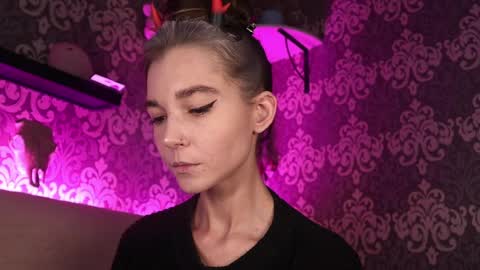 Snapshot of _made_in_hell_ chatting on 15, 4, 2026 Stream at am in MoscowI am waiting for you very much3 online show from 15, 4, 2026