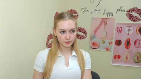 Clara online show from 27, 2, 2025