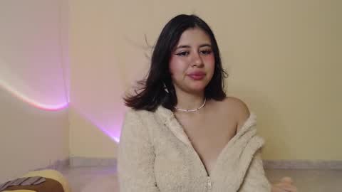 Maia online show from 25, 2, 2025