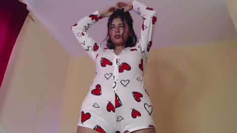 Maia online show from 27, 2, 2025