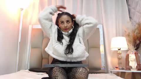 _marcela__ online show from 31, 1, 2025