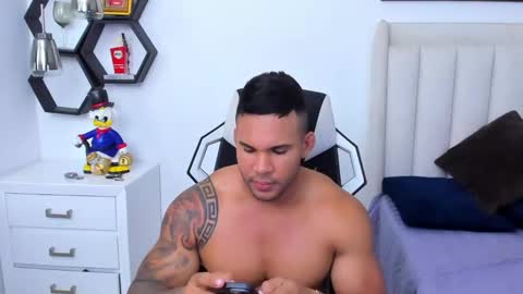 _matthew_santos_ online show from 18, 1, 2025