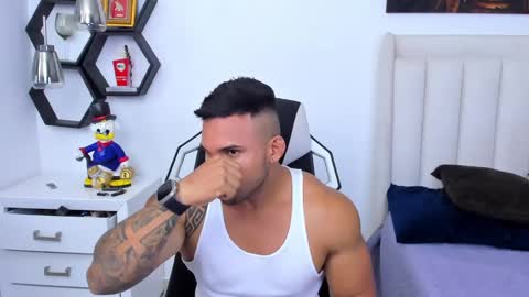 _matthew_santos_ online show from 21, 1, 2025