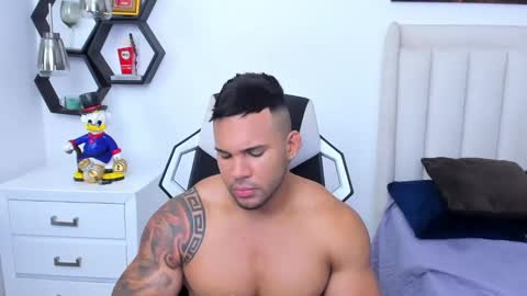 _matthew_santos_ online show from 1, 2, 2025