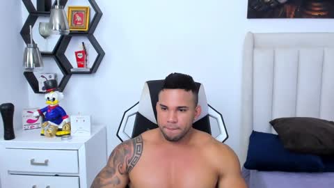 _matthew_santos_ online show from 12, 2, 2025