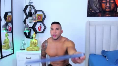 _matthew_santos_ online show from 2, 10, 2025