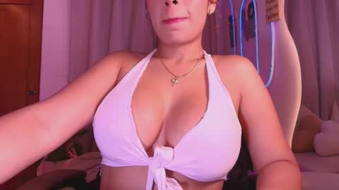 Snapshot of _megan_akbar chatting on 19, 2, 2026 Marce online show from 19, 2, 2026
