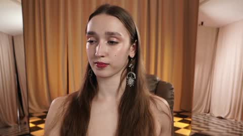 Snapshot of _meganmeow_ chatting on 17, 10, 2025  Saturday - start 2030-2130 GMT online show from 17, 10, 2025