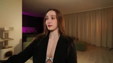 Snapshot of _meganmeow_ chatting on 5, 3, 2026 Saturday - start 2030-2130 GMT online show from 5, 3, 2026