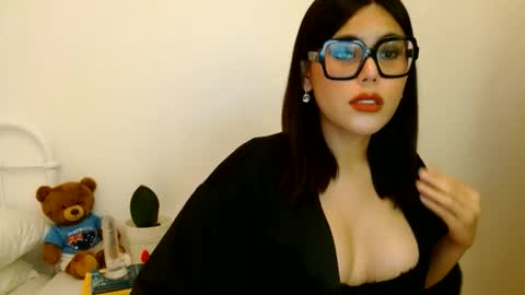 Megan online show from 9, 3, 2026