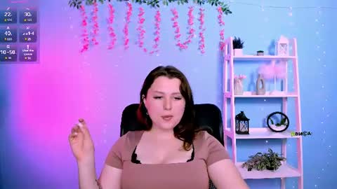 Snapshot of _mia_beauty chatting on 20, 6, 2026 _mia_beauty online show from 20, 6, 2026