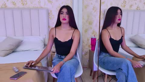 Mia Monroe online show from 21, 9, 2025