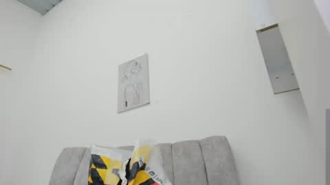 Miarose online show from 19, 6, 2026
