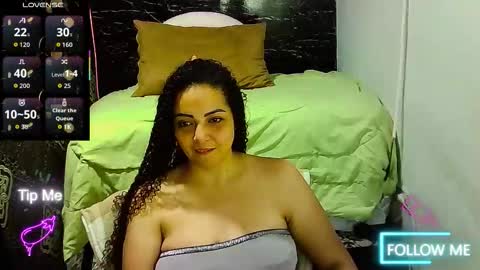 Snapshot of _milf_naughty chatting on 20, 2, 2026 _milf_naughty online show from 20, 2, 2026