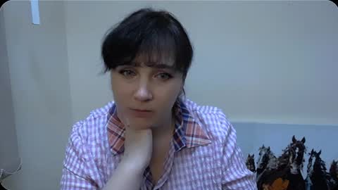 Snapshot of _miranda_sun chatting on 23, 12, 2024 Miranda online show from 23, 12, 2024