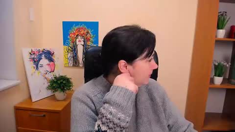 Snapshot of _miranda_sun chatting on 12, 2, 2025 Miranda online show from 12, 2, 2025